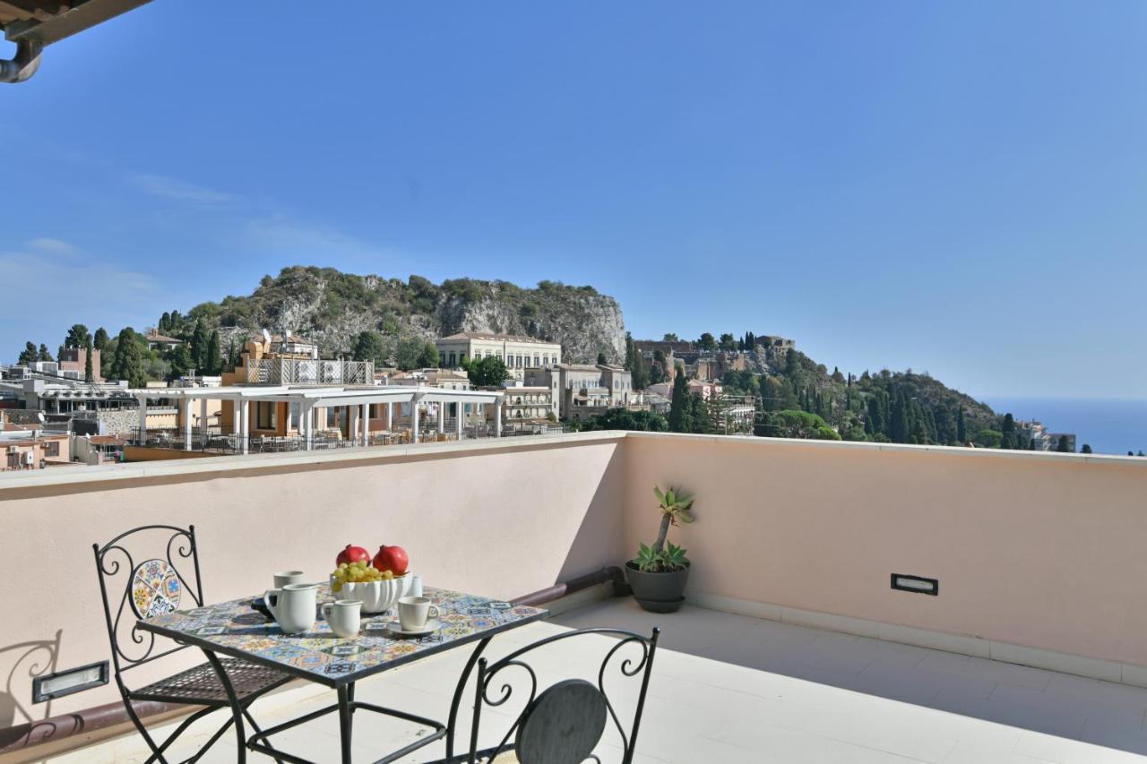 Hotel Le Chevalier Таормина Экстерьер фото